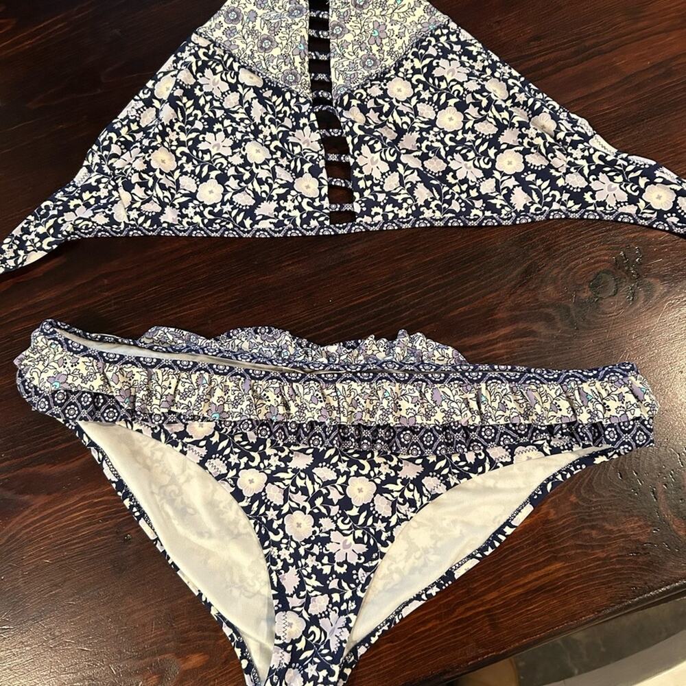 Jessica Simpson Ladder Cutout Floral Bikini Set - Festival Ready!